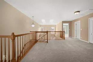 150 Fulbright Ln, Schaumburg, IL 60194 - Photo 13