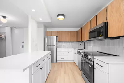 2020 N Lincoln Park W #6E, Chicago, IL 60614 - Photo 3