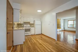 1022 Arnold Ct, Des Plaines, IL 60016 - Photo 5