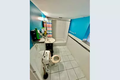 2171 N Mobile Avenue, Chicago, IL 60639 - Photo 11