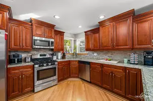 1900 Chestnut Grove Dr, Plainfield, IL 60586 - Photo 7