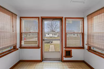 811 W Harvard Street, Champaign, IL 61820 - Photo 7