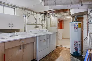 811 W Harvard St, Champaign, IL 61820 - Photo 25