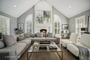 5521 Churchill Ln, Libertyville, IL 60048 - Photo 19