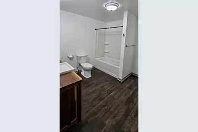 104 N Main Street #C, Princeton, IL 61356 - Photo 9