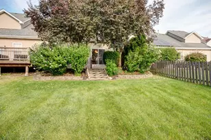 520 N Frieh Dr, Romeoville, IL 60446 - Photo 7