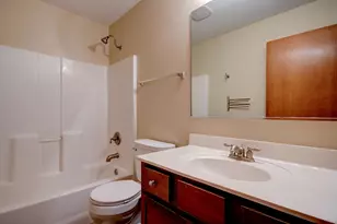 520 N Frieh Dr, Romeoville, IL 60446 - Photo 25