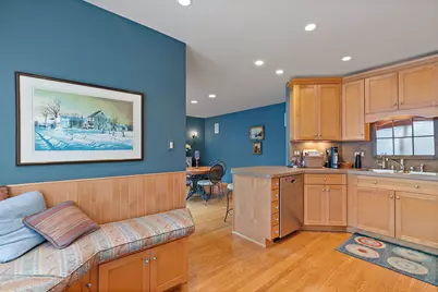 225 Shoreline Road, Lake Barrington, IL 60010 - Photo 9