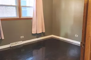 11027 S Ave M, Chicago, IL 60617 - Photo 7