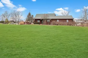 43W951 Fox Hill Ct, Saint Charles, IL 60175 - Photo 39