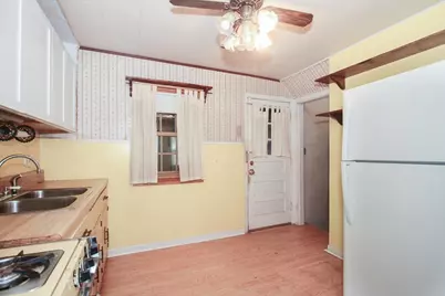 434 E Thacker Street, Des Plaines, IL 60016 - Photo 5