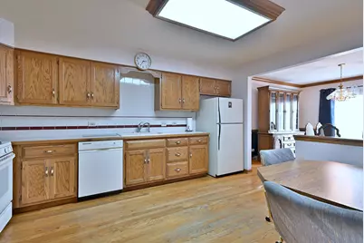 27W225 Ash Court, Winfield, IL 60190 - Photo 13