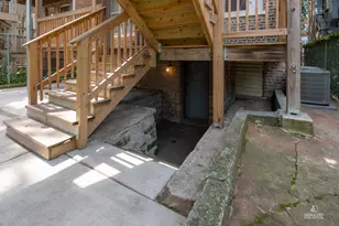 6111 S Eberhart Ave, Chicago, IL 60637 - Photo 35