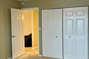 37 N Main Street N, Glen Ellyn, IL 60137 - Photo 13