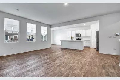 16954 S Lucas Drive, Plainfield, IL 60586 - Photo 9