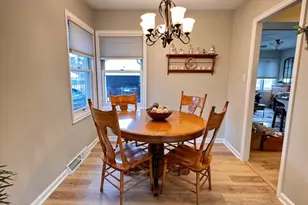 [Address not provided], Dixon, IL 61021 - Photo 5