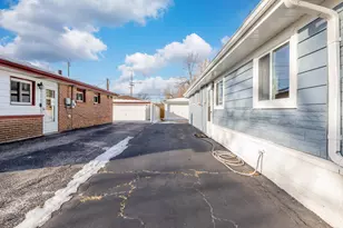 1278 Balmoral Ave, Calumet City, IL 60409 - Photo 27