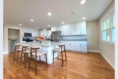 6437 W 82nd Street, Burbank, IL 60459 - Photo 11