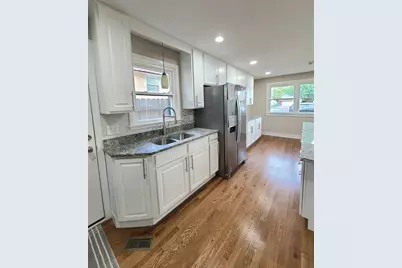 6437 W 82nd Street, Burbank, IL 60459 - Photo 5