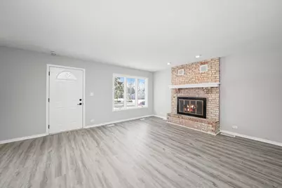 7652 Catalpa Avenue, Woodridge, IL 60517 - Photo 7