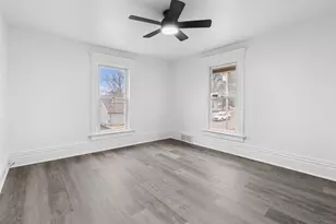 544 Charles St, Aurora, IL 60506 - Photo 19