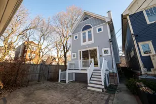 1701 W Byron St, Chicago, IL 60613 - Photo 51