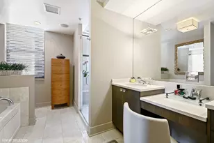 1155 N Dearborn St, Chicago, IL 60610 - Photo 11