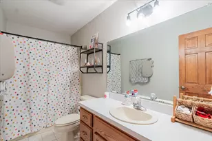 5000 Silverado Ln, Clifton, IL 61727 - Photo 27