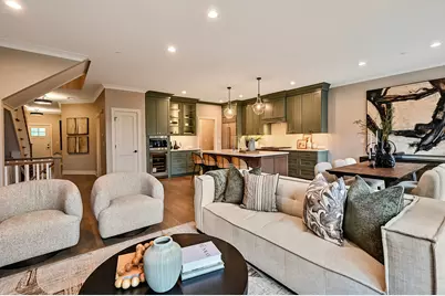 131 Harding Court, Glen Ellyn, IL 60137 - Photo 13