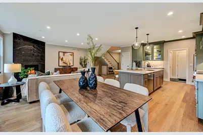 131 Harding Court, Glen Ellyn, IL 60137 - Photo 9