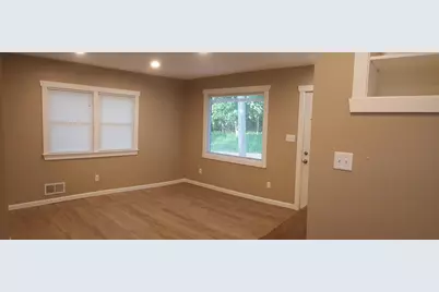 6N998 Wabash Avenue #F, Saint Charles, IL 60174 - Photo 5