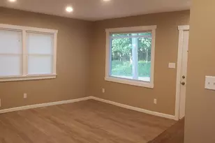 6N998 Wabash Ave, Saint Charles, IL 60174 - Photo 5