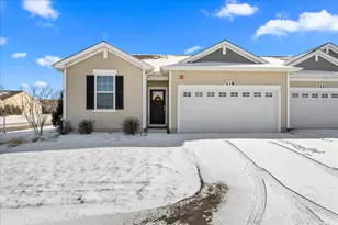 218 Sussex Ct, North Aurora, IL 60542 - Photo 1