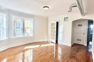1152 N Lawndale Ave, Chicago, IL 60651 - Photo 3