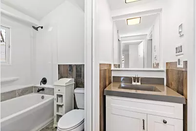 612 S Webster Street, Aurora, IL 60505 - Photo 17