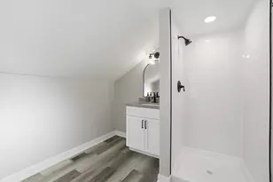 1313 Elizabeth St, Joliet, IL 60435 - Photo 17