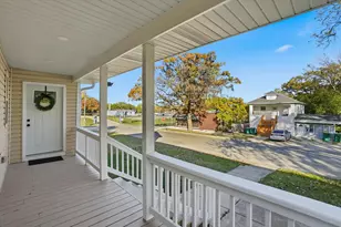 1313 Elizabeth St, Joliet, IL 60435 - Photo 3