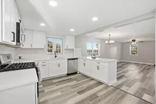 1313 Elizabeth St, Joliet, IL 60435 - Photo 7