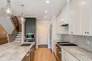 133 Harding Ct, Glen Ellyn, IL 60137 - Photo 7