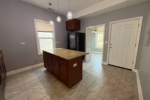 9738 S Ave L, Chicago, IL 60617 - Photo 3