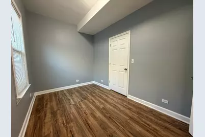 9738 S Avenue L #2, Chicago, IL 60617 - Photo 5