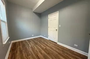 9738 S Ave L, Chicago, IL 60617 - Photo 5