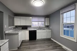 1742 N 34th Ave, Stone Park, IL 60165 - Photo 19