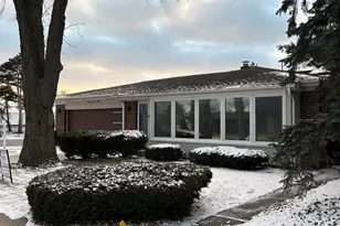 1100 Potter Rd, Park Ridge, IL 60068 - Photo 1