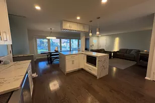 1100 Potter Rd, Park Ridge, IL 60068 - Photo 13