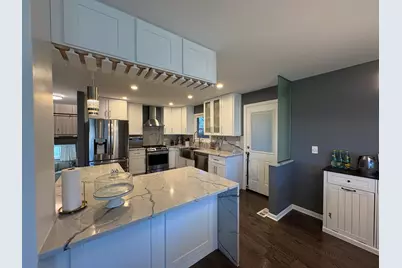 1100 Potter Road, Park Ridge, IL 60068 - Photo 9