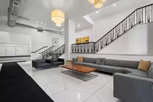 758 N Larrabee St, Chicago, IL 60610 - Photo 3