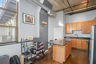 758 N Larrabee St, Chicago, IL 60610 - Photo 7