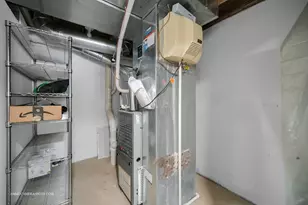 369 Vaughn Cir, Aurora, IL 60502 - Photo 27