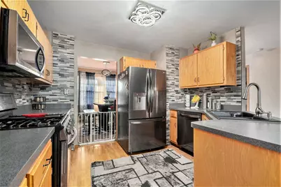 914 Cottonwood Drive, Elwood, IL 60421 - Photo 5